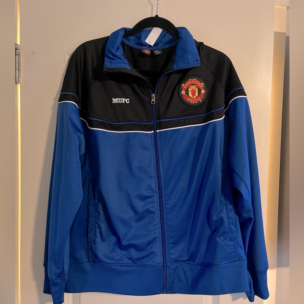 Manchester United Jacket Size Large zip athleisure